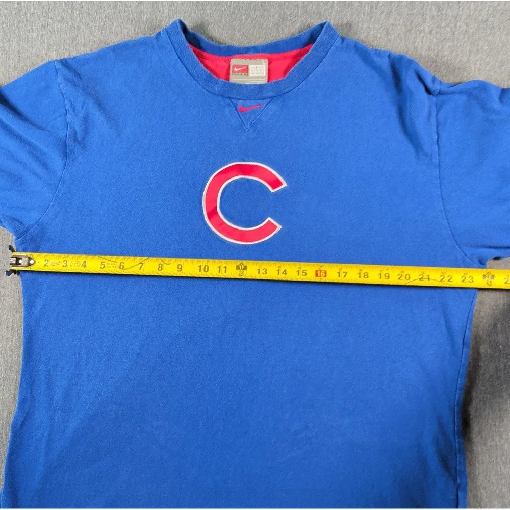 Vtg Chicago CUBS NIKE Team Shirt Mens L Genuine Merchandise Embroidered Logo EUC